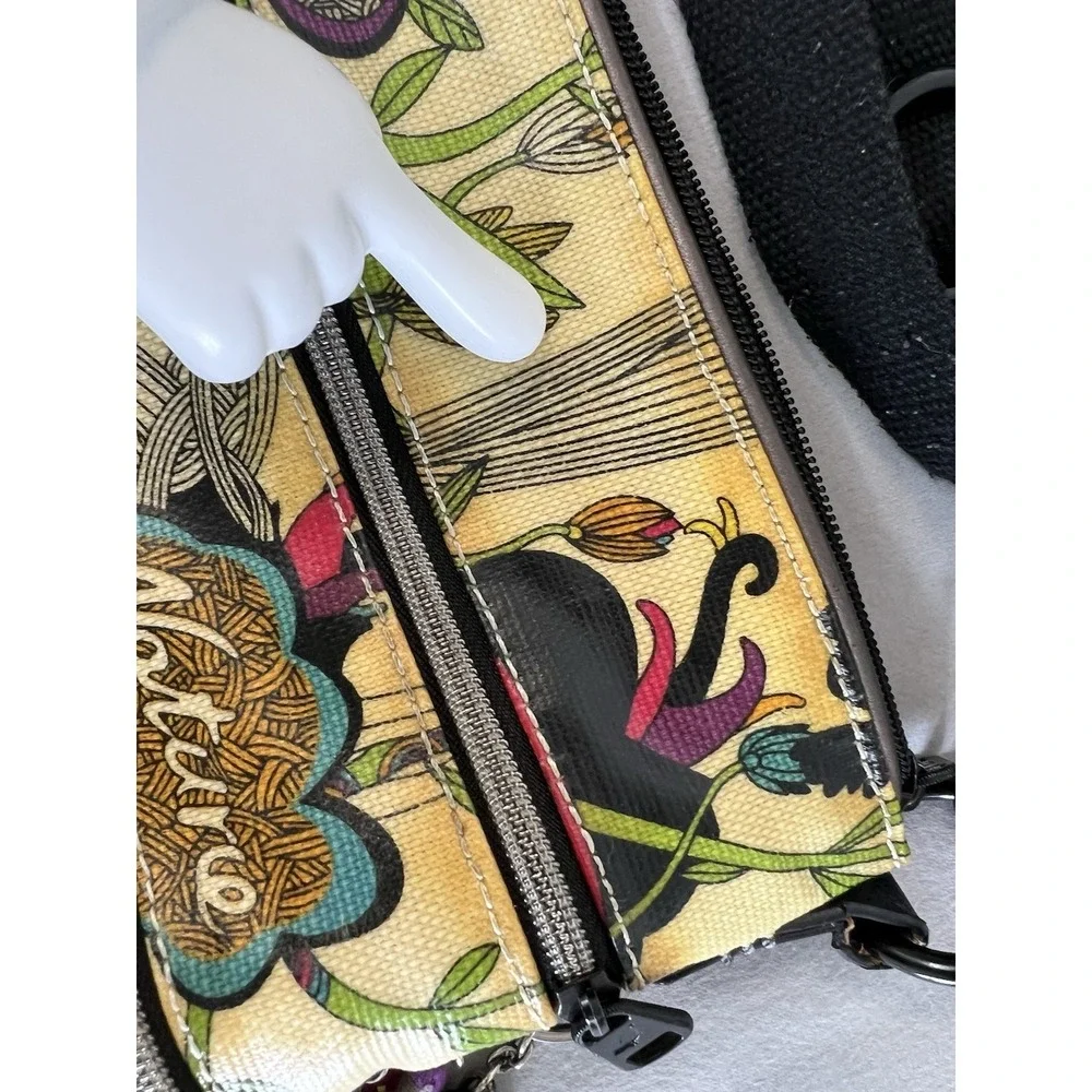 Vintage Sakroots Peace and Love Crossbody Bag Purse Floral Bird 3 Zipper